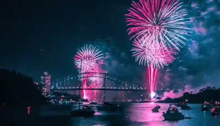 7 Unique New Years Eve Traditions You Will Only Find in the USA
