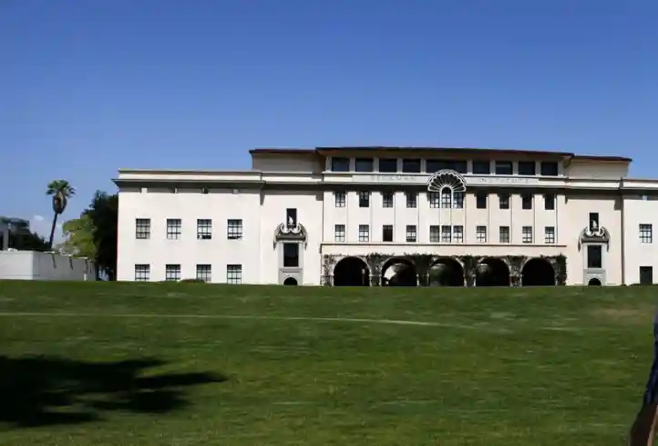 7 Common Mistakes to Avoid in Your Caltech Application for admission